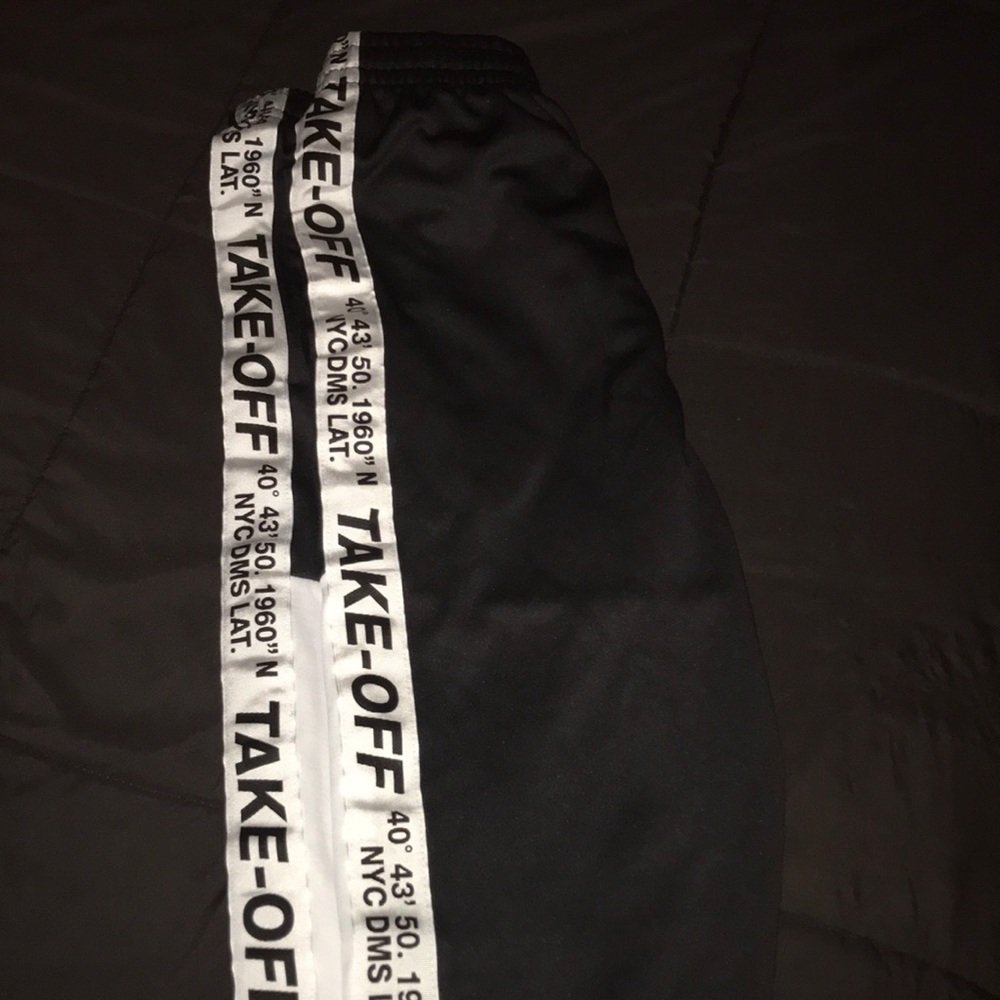 Men joggers - Picture 3 of 4